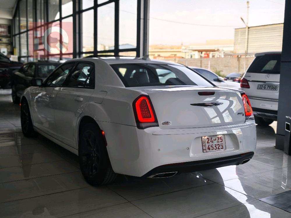 Chrysler 300